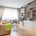 For You Rentals Avenidaamerica Apartment Temporal Ava24