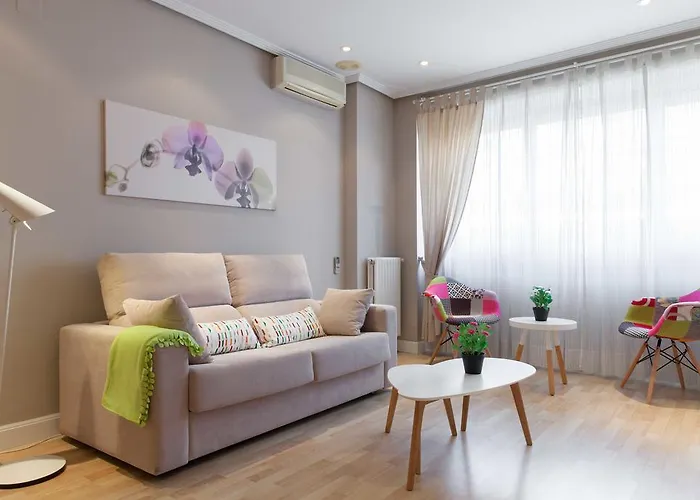 For You Rentals Avenidaamerica Apartment Temporal Ava24